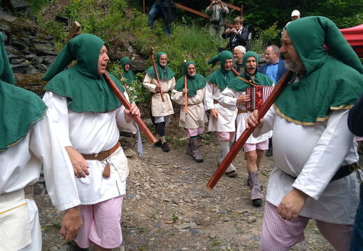 21 tance v plném proudu 01