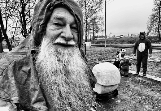 Jirka Gill na zlatohorském nádraží při Masopustu 2022